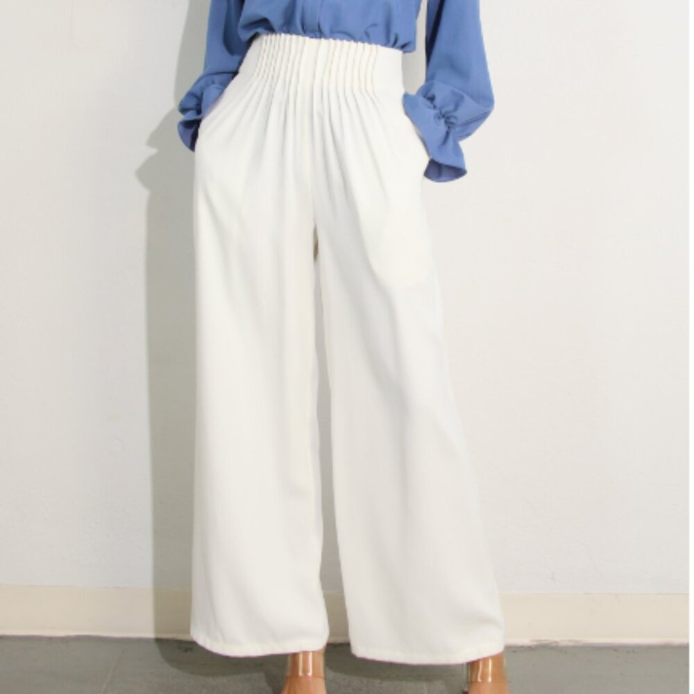 NWT| White High-Waisted Pants